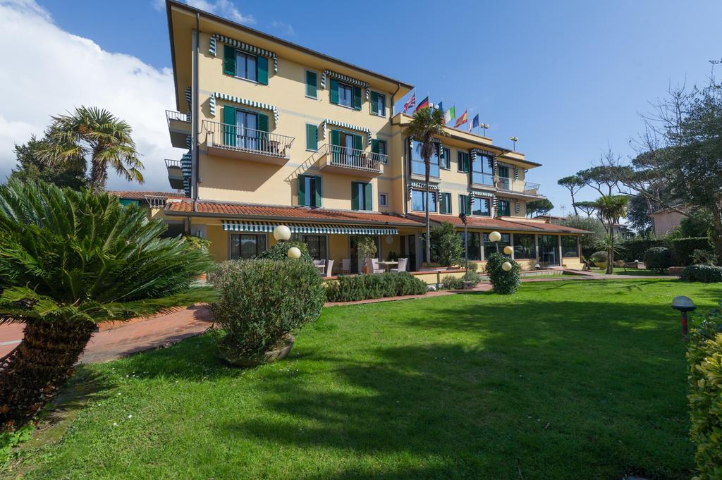 מרינה די פיאטרסנטה Hotel Gemma Del Mare מראה חיצוני תמונה