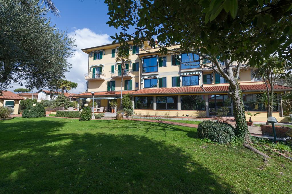 מרינה די פיאטרסנטה Hotel Gemma Del Mare מראה חיצוני תמונה