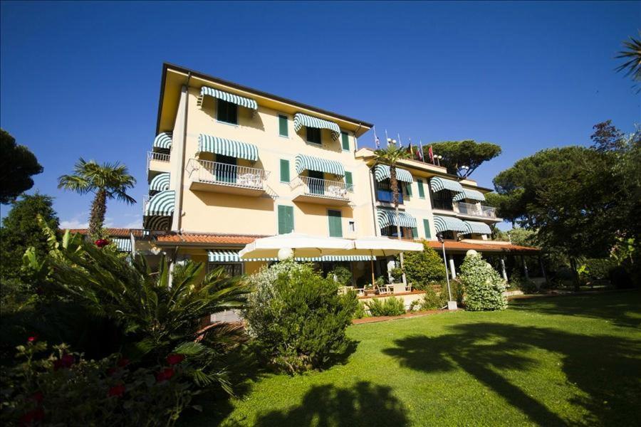 מרינה די פיאטרסנטה Hotel Gemma Del Mare מראה חיצוני תמונה